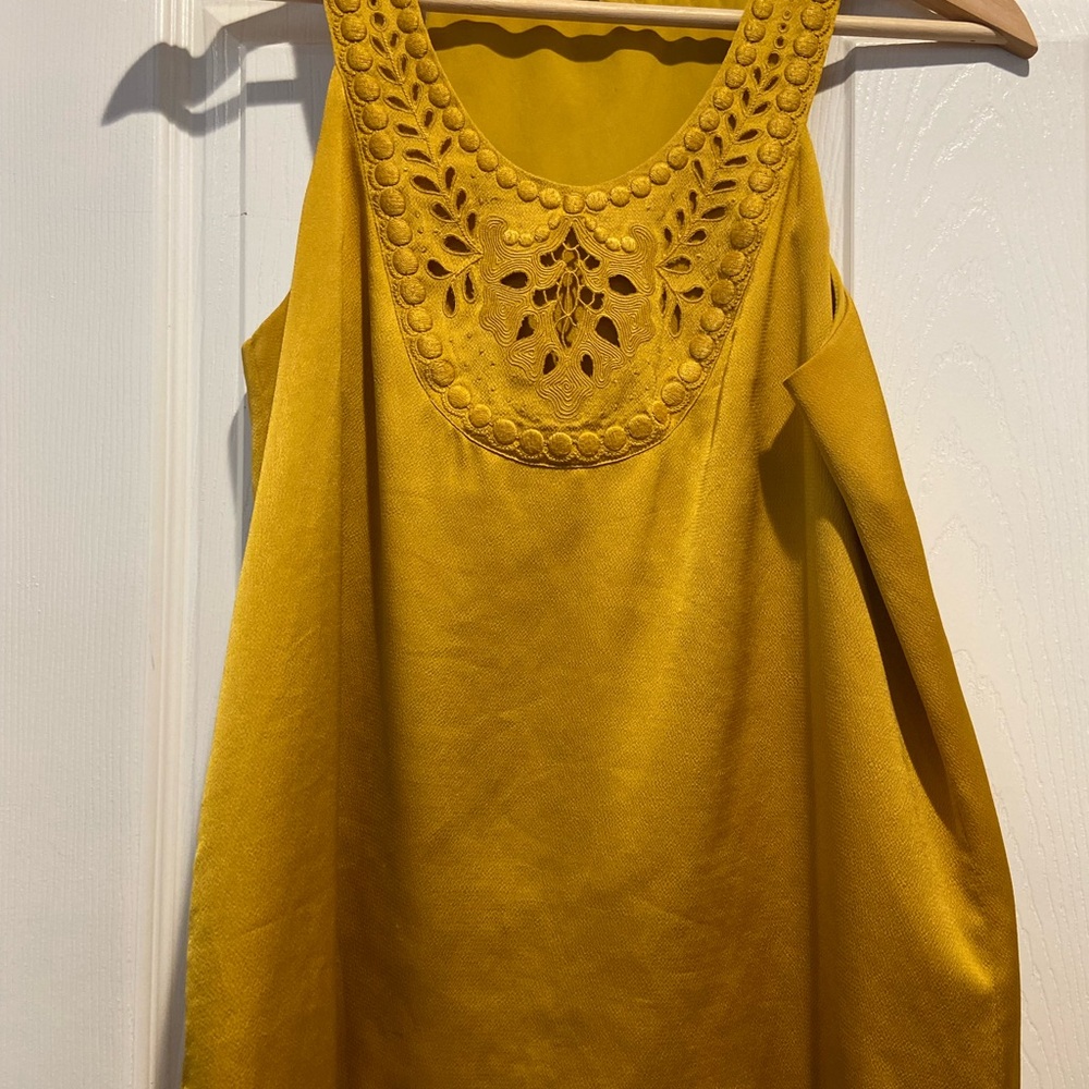 Banana Republic Yellow Sleeveless Tank Top